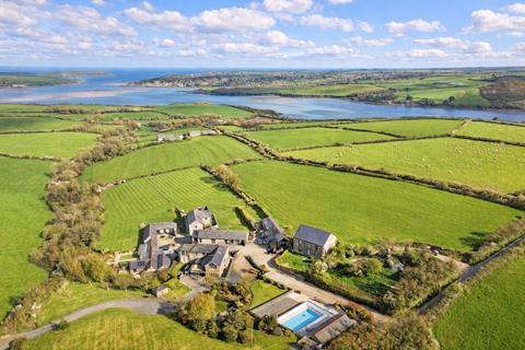 7 bed property, in Rock View & Lowen, £3,250,000