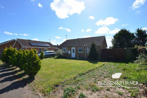 2 bed property, in James Close, £270,000