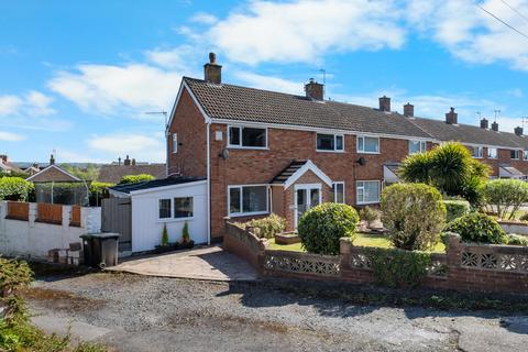 3 bed property, in Foxwalks Avenue, £280,000