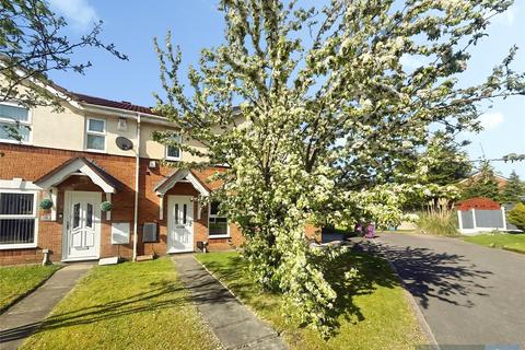 2 bed property, in Stowford Close, £165,000