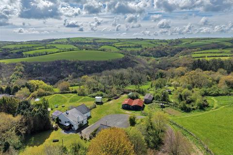 5 bed property, in Diptford, £1,000,000