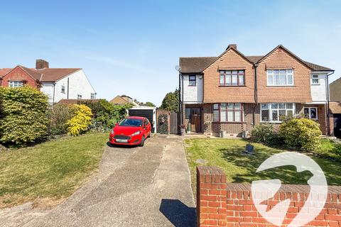 3 bed property, in Bexley Road, £600,000