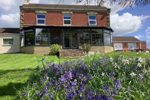 3 bed property, in Hardwick Lane, £800,000