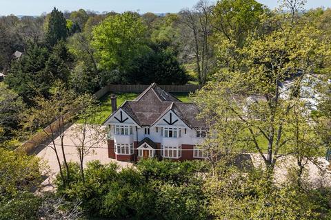 4 bed property, in Gardeners Lane, £1,200,000