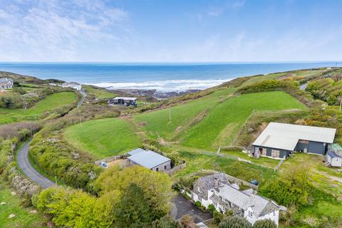7 bed property, in Wanson Mouth, £1,300,000