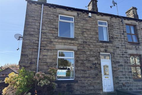 3 bed property, in Nab Lane, £150,000