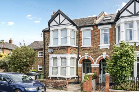 3 bed property, in Manwood Road, £425,000