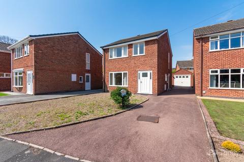 3 bed property, in Meadow View, £325,000