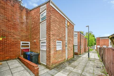 3 bed property, in Alderley, £80,000