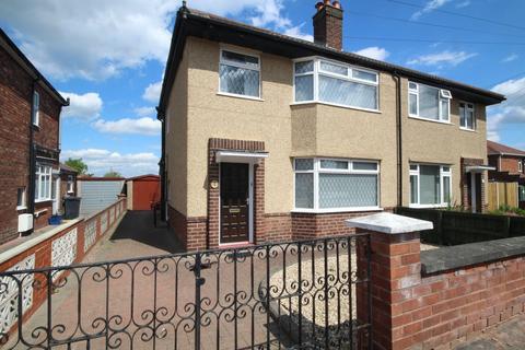 3 bed property, in Taliesin Avenue, £170,000