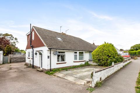 3 bed property, in Stoney Lane, £425,000