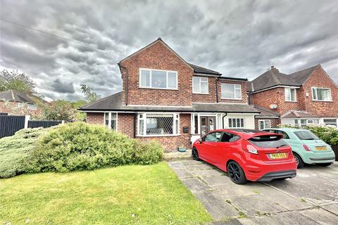 3 bed property, in Dunnisher Road, £360,000