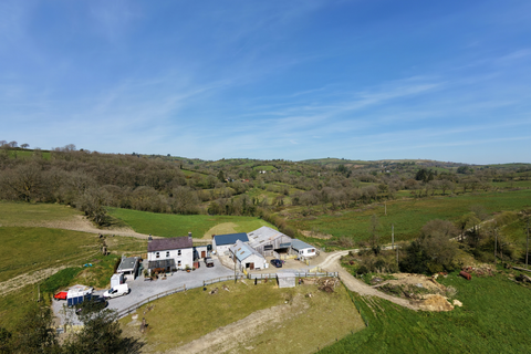 3 bed property, in Bryn Dafydd Isaf, £600,000