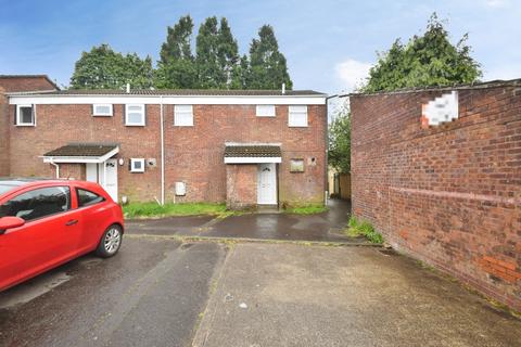 2 bed property, in Heol Gruffydd, £100,000