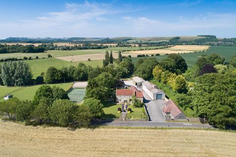 5 bed property, in Sutton Parva, £11,750,000