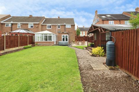 3 bed property, in Highfield, £250,000
