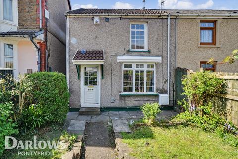 3 bed property, in Broadway, £180,000