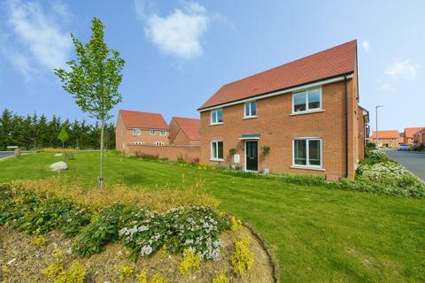 4 bed property, in Mablethorpe Road, £575,000