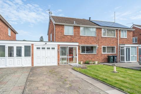 3 bed property, in Tenbury Wells, £250,000