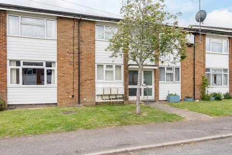 1 bed property, in St. Johns Road, £210,000