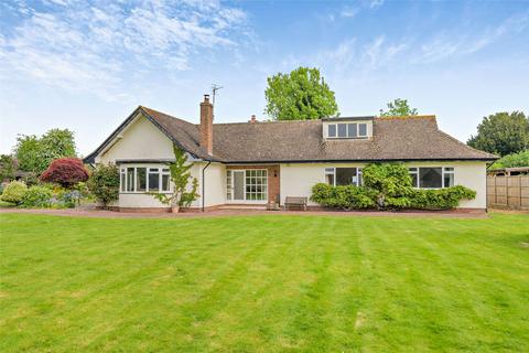 4 bed property, in Whitehall Road, £650,000