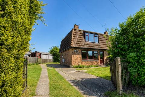 3 bed property, in Holme Avenue, £215,000