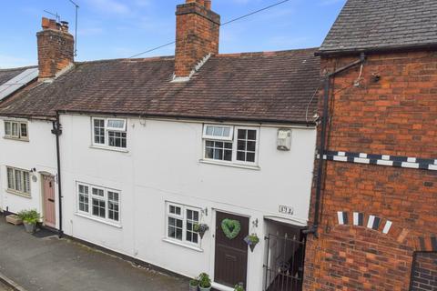 3 bed property, in Main Road, £280,000