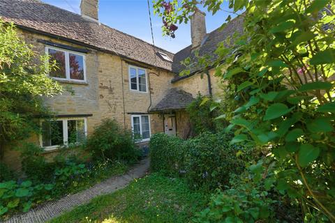 3 bed property, in Church Enstone, £465,000