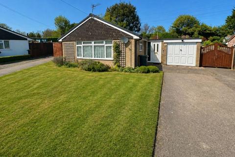 3 bed property, in The Meadway, £499,000