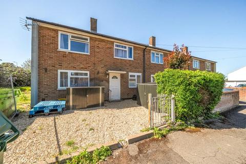 3 bed property, in Normandy Crescent, £450,000