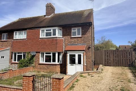 3 bed property, in Oak Hill, £290,000