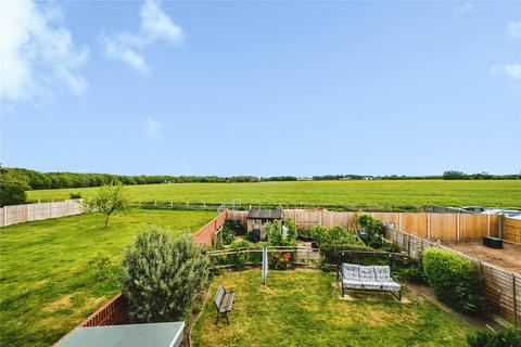 4 bed property, in North End Road, £450,000