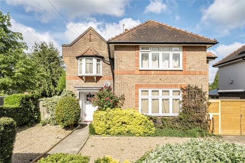 4 bed property, in Broxbourne Road, £1,500,000