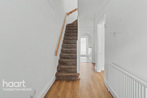 3 bed property, in Torridge Road, £425,000