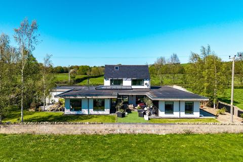 4 bed property, in Carnforth LA6, £895,000