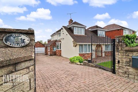4 bed property, in Doncaster Road, £475,000