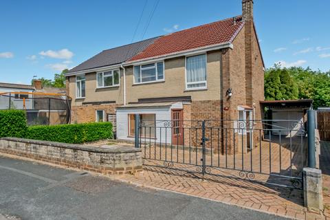 3 bed property, in Pollard Avenue, £250,000