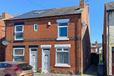 2 bed property, in Barber Street, £140,000