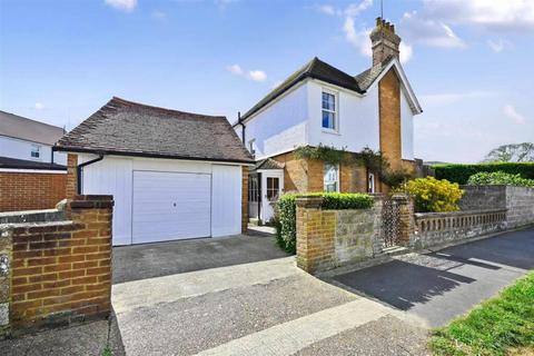 4 bed property, in Meads Road, £575,000
