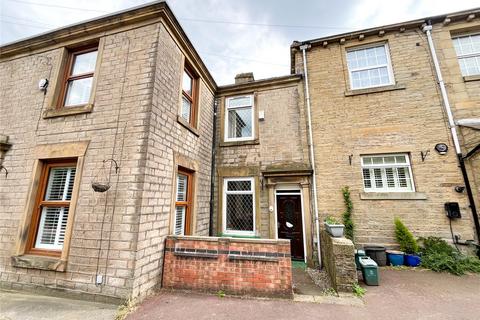 2 bed property, in Oldham Road, £160,000