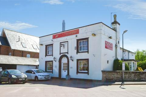 Land, in Marsworth Road, £850,000