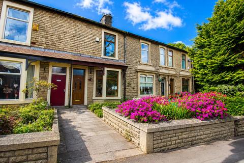 3 bed property, in Falcon Avenue, £169,950