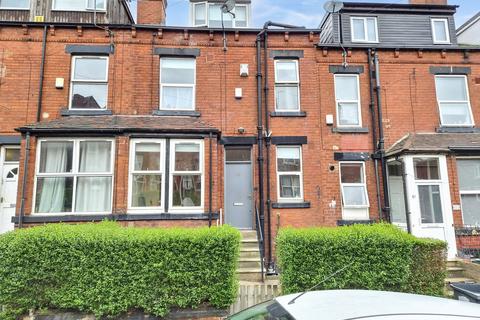 3 bed property, in Beechwood Mount, £199,950