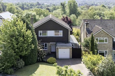 4 bed property, in Coombe Dingle, £690,000