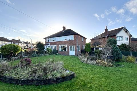 2 bed property, in Savernake Road, £150,000