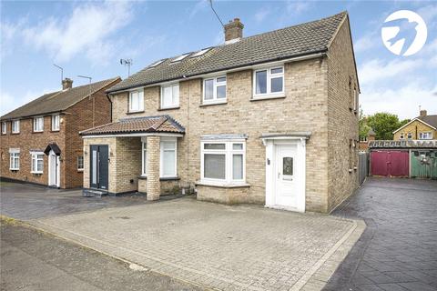 2 bed property, in Brook Road, £375,000