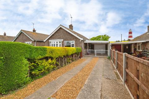 3 bed property, in Lighthouse Close, £280,000