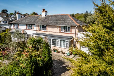 3 bed property, in Granary Lane, £675,000