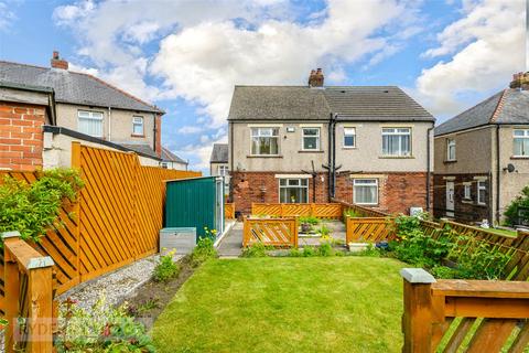 3 bed property, in Frances Avenue, £190,000