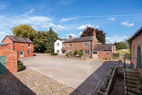 4 bed property, in Salters Lane, £2,600,000